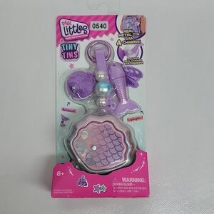 Real Littles Tiny Tins Keychain with Charms - Purple